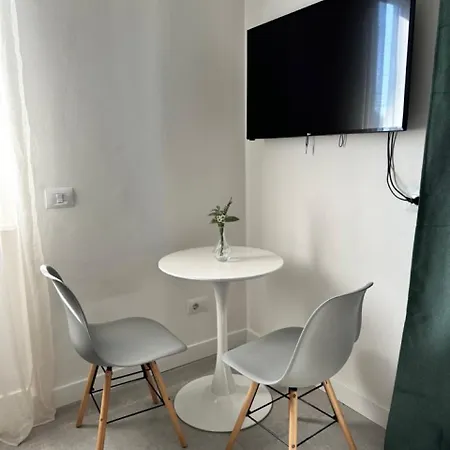 Dolce Garden, Private Parking And Self Check In *